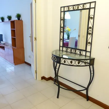 Center דירה קנדלדה